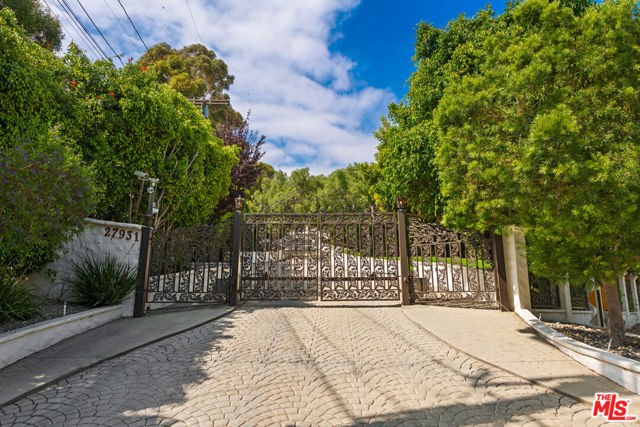 Drew Fenton | 27931 Winding Way Malibu CA | MLS: 7495523