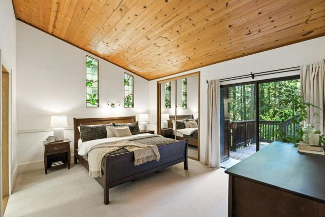 720 Quigg Way, Boulder Creek CA: https://media.crmls.org/mediaz/e17dc5f2-d3b6-48ef-9004-a9ac452d5408.jpg