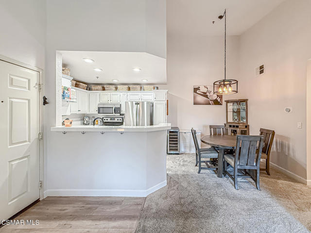 bLiving Dining and Kitchen4