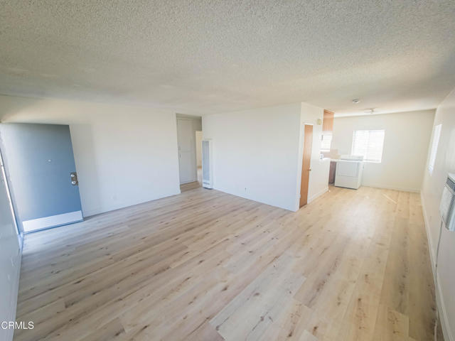 Detail Gallery Image 4 of 20 For 221 S Pine St #B,  San Gabriel,  CA 91776 - 2 Beds | 1 Baths