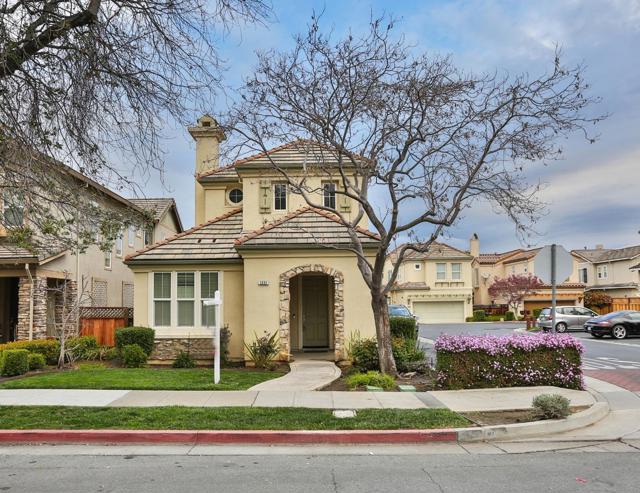 1051 W Iowa Avenue, Sunnyvale CA: https://media.crmls.org/mediaz/e17f5b9b-9109-490c-97f3-7f35ebbf2b13.jpg