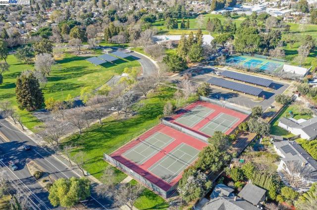 1416 Julia Ln, Concord CA: https://media.crmls.org/mediaz/e180afa6-ab6e-4ff0-b9cd-f91a001993f8.jpg
