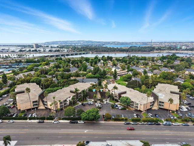 4444 W Point Loma Blvd, San Diego CA: https://media.crmls.org/mediaz/e18148d8-9c32-42fb-96e0-549fd464053d.jpg