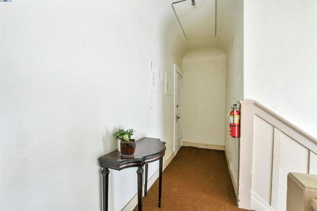 254 Perkins St., Oakland CA: https://media.crmls.org/mediaz/e181ab2d-add9-4873-b3ea-13e974c20cde.jpg
