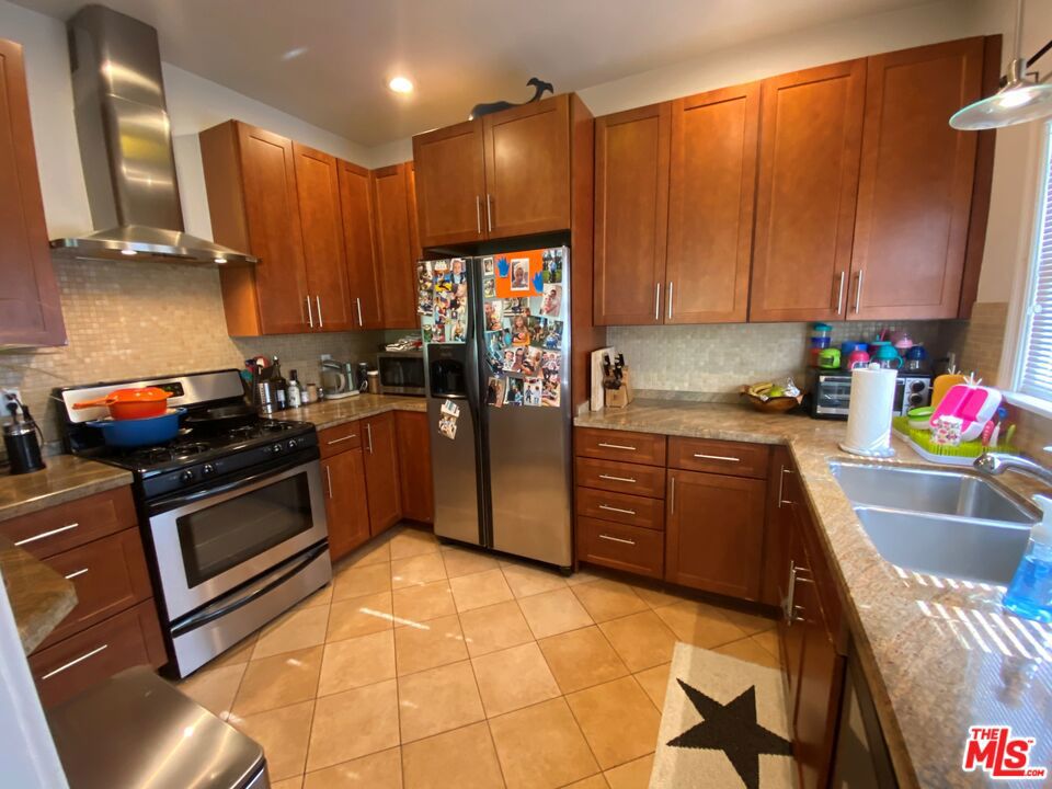 MLS #25567347 image #18