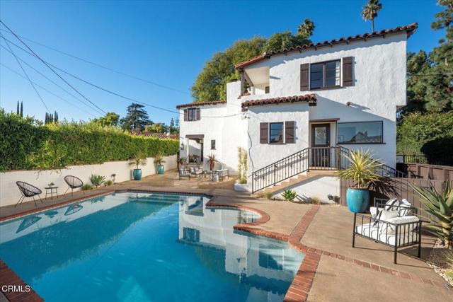 Detail Gallery Image 49 of 69 For 1110 E Mountain St, Glendale,  CA 91207 - 4 Beds | 3 Baths