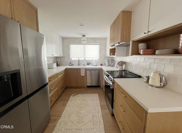 5135 w W Wooley Road, Oxnard CA: https://media.crmls.org/mediaz/e1882d16-c62d-407f-ad15-bc985f1752a2.jpg