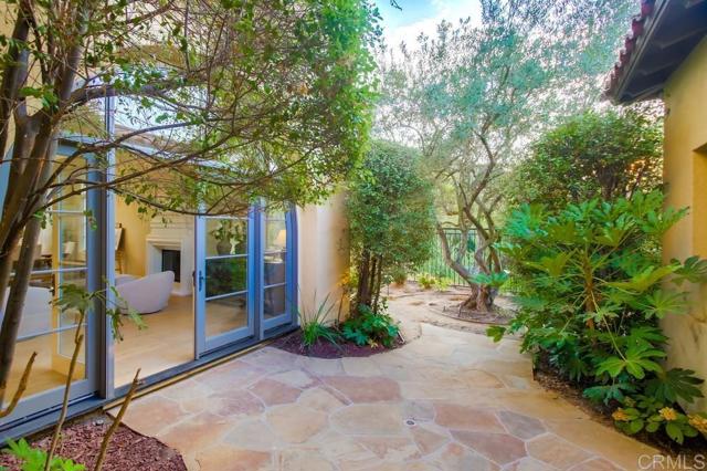 Detail Gallery Image 61 of 70 For 8308 Top O the Morning Way, San Diego,  CA 92127 - 5 Beds | 5/1 Baths