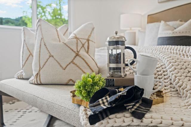 135 Belvue Drive, Los Gatos CA: https://media.crmls.org/mediaz/e189b192-6063-4267-8a69-ef7503a54a34.jpg
