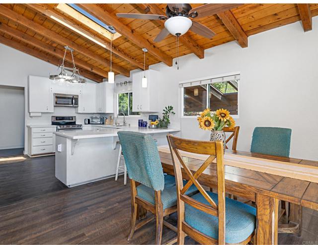 Detail Gallery Image 21 of 45 For 3333 Suncrest Bld, El Cajon,  CA 92021 - 5 Beds | 2 Baths