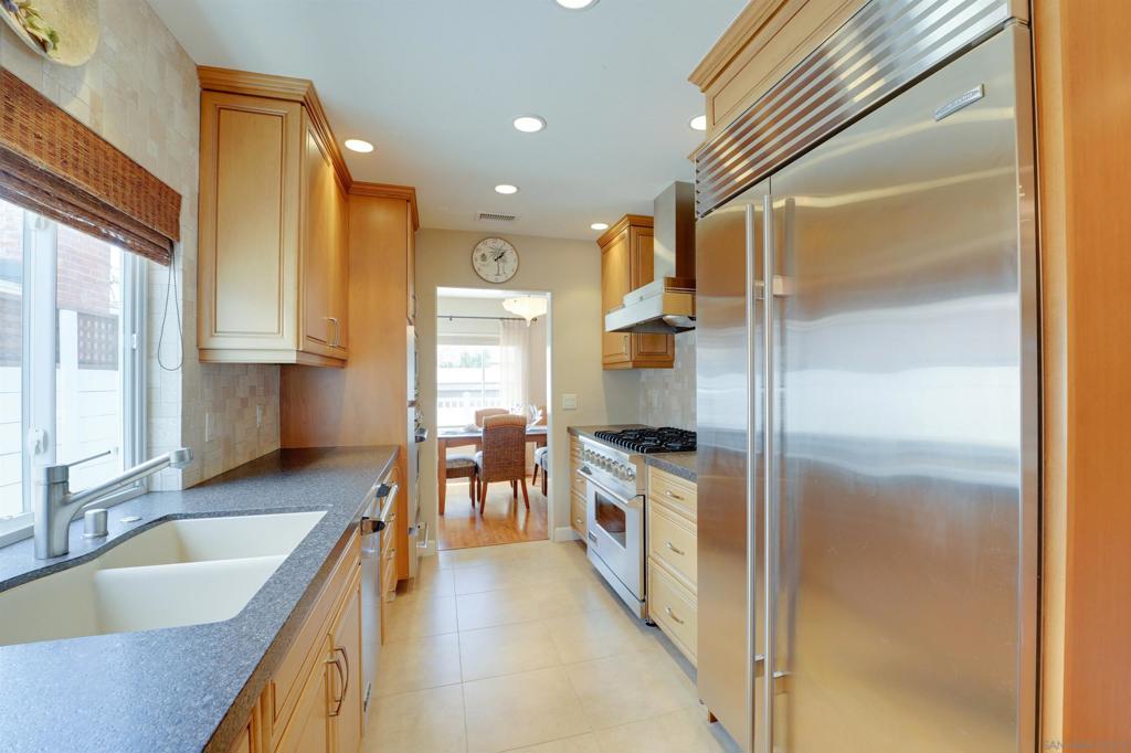 8139 Paseo Del Ocaso - photo 7