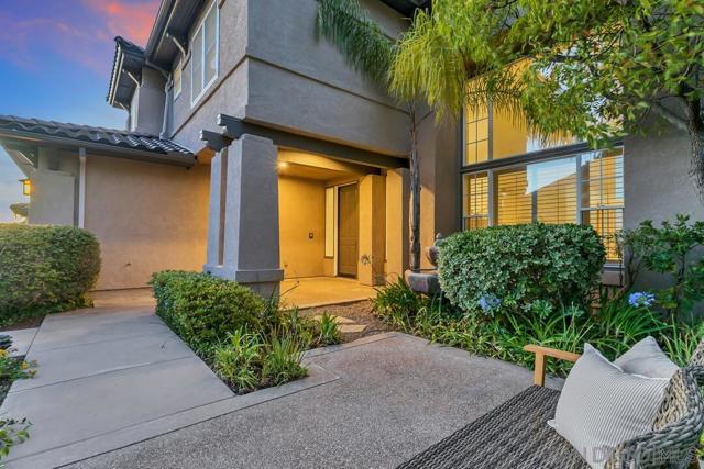 17002 Obsidian Dr, Ramona CA: https://media.crmls.org/mediaz/e18bb721-716c-404c-8211-b94345a24594.jpg