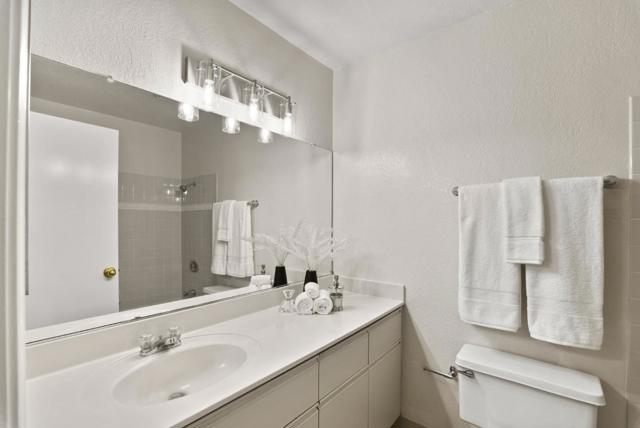 1340 Meadow Ridge Circle, San Jose CA: https://media.crmls.org/mediaz/e18bd65d-e7ae-4fba-b264-cc978ff24f21.jpg