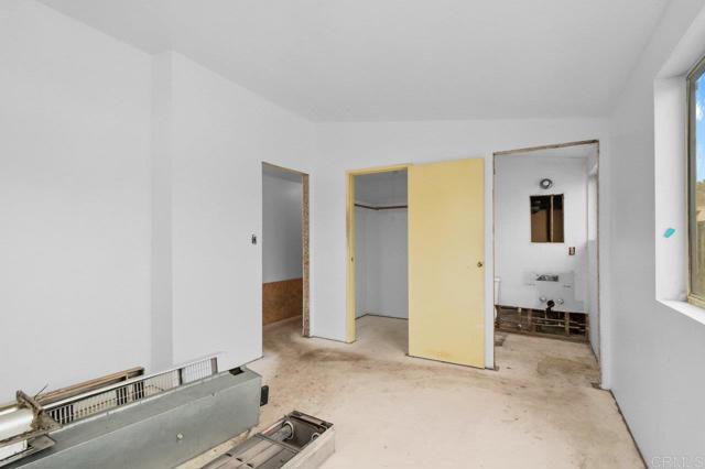 Image 10 of 34 For 5162 Limerick Avenue