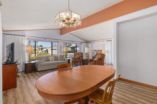 Detail Gallery Image 5 of 49 For 3535 Linda Vista Dr #328,  San Marcos,  CA 92078 - 2 Beds | 2 Baths