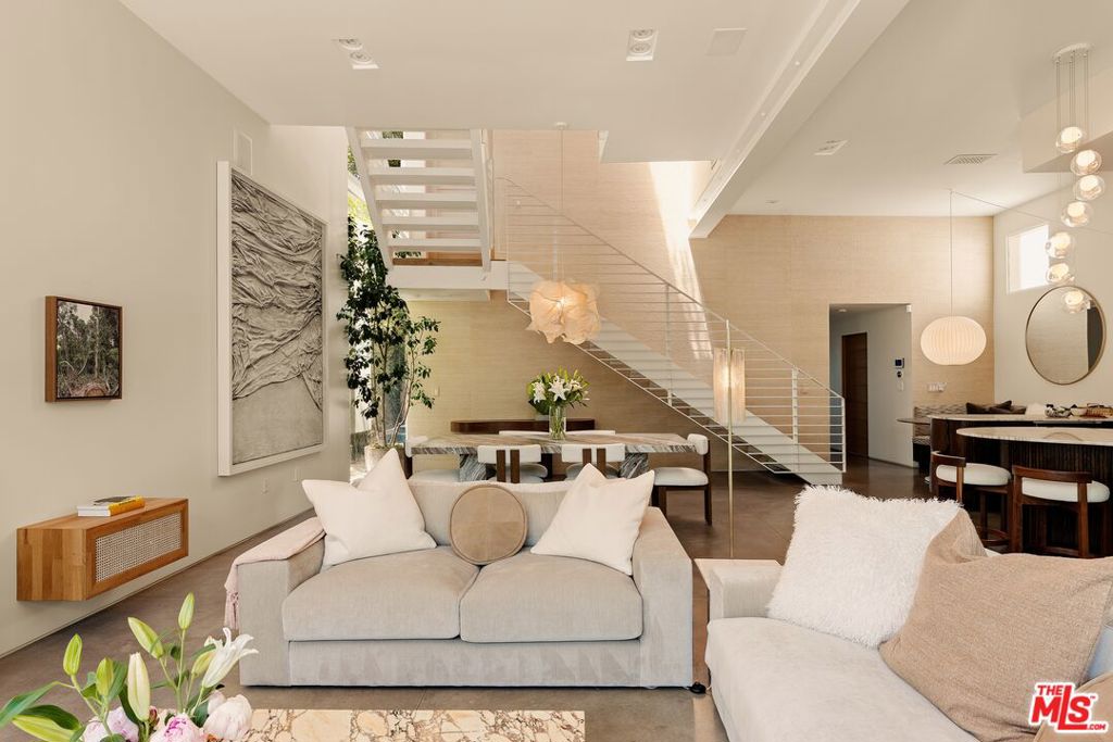 MLS #26856009 image #3
