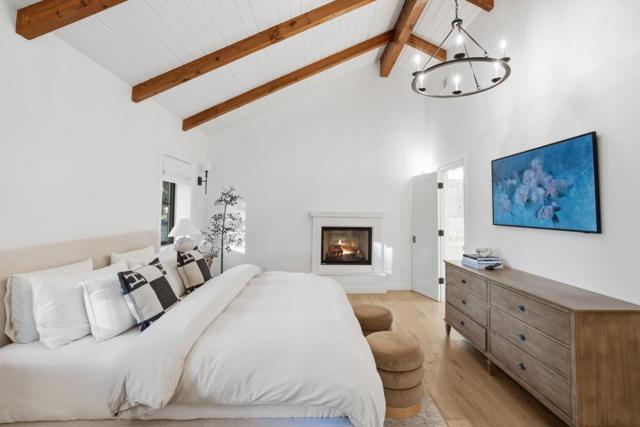 203 Santa Clara Avenue, Redwood City CA: https://media.crmls.org/mediaz/e18e4757-5916-44bd-842b-12125c5c3679.jpg