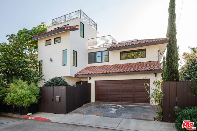 567 Crane Blvd, Los Angeles, CA 90065