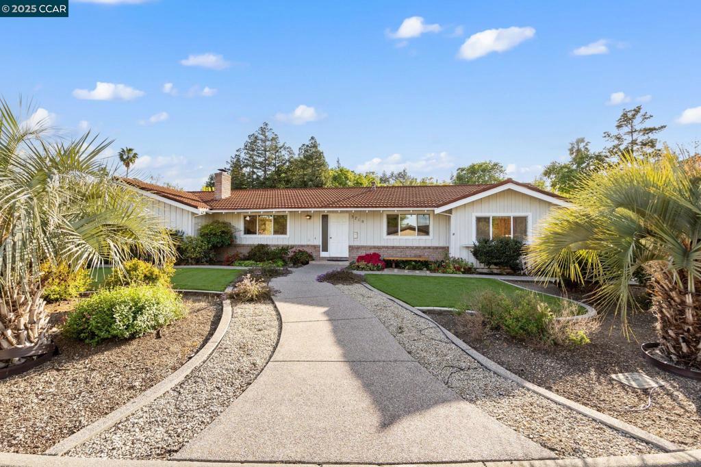 3710 Northridge Dr