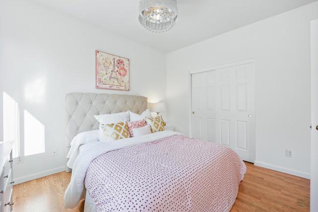 4038 Emerald Isle Lane, San Jose CA: https://media.crmls.org/mediaz/e18f0398-ce84-47c3-b23d-1f3e70ef6af7.jpg