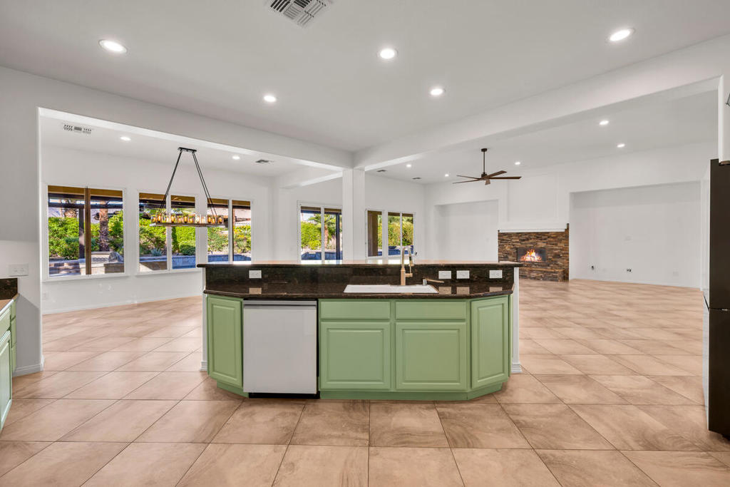 MLS #219137953DA image #21