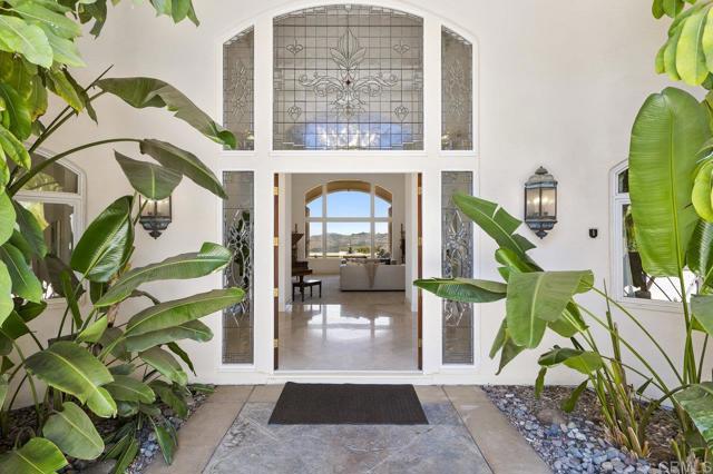Home for Sale in Valley Center