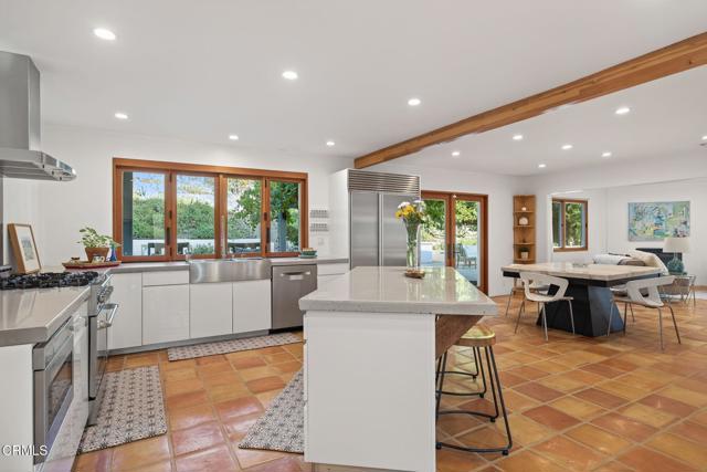 1195 Rancho Court, Ojai CA: https://media.crmls.org/mediaz/e19196ba-3cfa-4445-9709-abbcbf05683e.jpg