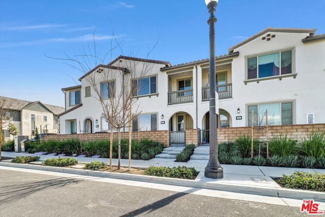 4102 S Limecrest Paseo, Ontario CA: https://media.crmls.org/mediaz/e191b1b4-f011-415f-b234-ba2e1984d7f1.jpg