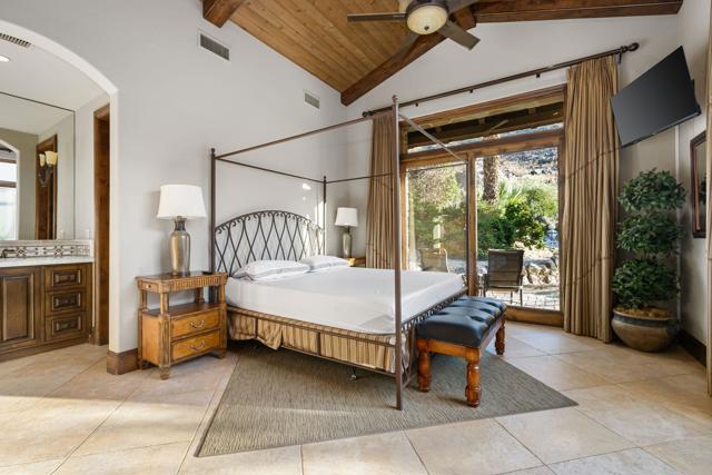 9 Nebulae Way, Rancho Mirage CA: https://media.crmls.org/mediaz/e191b3af-af37-4407-a00f-90bed1ba7e5c.jpg