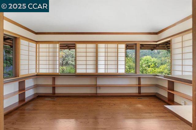 144 Castle Crest Rd, Alamo CA: https://media.crmls.org/mediaz/e19217ff-4676-41bf-9aca-7f2e468be6e5.jpg