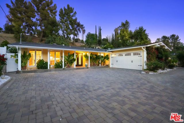 7152 Pomelo Drive, West Hills CA: https://media.crmls.org/mediaz/e1924e7c-c44e-40ad-82fb-16aca14e5eb1.jpg