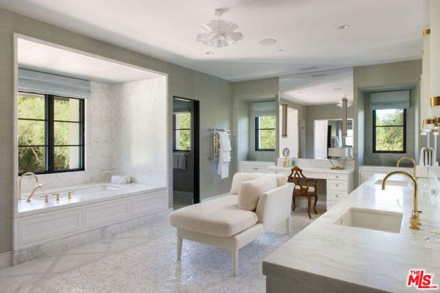 1475 E Mountain Drive, Santa Barbara CA: https://media.crmls.org/mediaz/e19279aa-b1b5-46f7-a854-6d79f4f9aa61.jpg