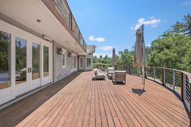 3 Vintage Court, Woodside CA: https://media.crmls.org/mediaz/e19345a3-1bf1-48d2-9d12-fff4a84105c2.jpg
