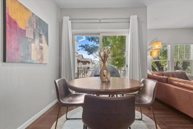 3301 N Park Drive, Sacramento CA: https://media.crmls.org/mediaz/e1953f3b-9a14-47d1-af46-91efb58da983.jpg