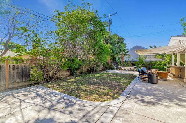 1905 White Oaks Road, Campbell CA: https://media.crmls.org/mediaz/e1960bd9-d69c-46f6-8a05-834dca020e94.jpg
