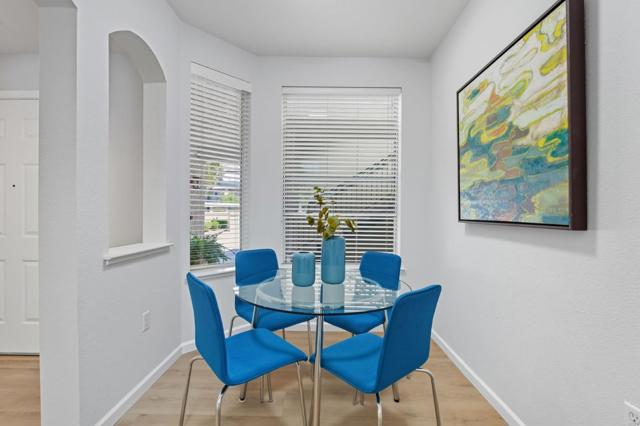 401 Baltic Circle, Redwood City CA: https://media.crmls.org/mediaz/e196665f-d925-4636-a8f5-d774807b154e.jpg