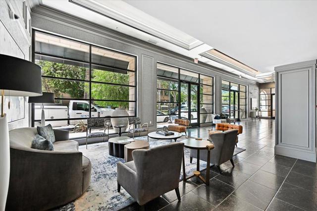 657 Walnut Street, San Carlos CA: https://media.crmls.org/mediaz/e19862b2-8957-40f9-b07b-8dc348c66e92.jpg