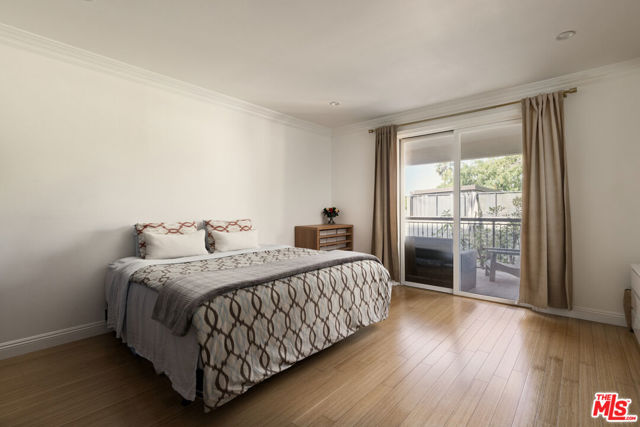 8121 Norton Avenue, West Hollywood CA: https://media.crmls.org/mediaz/e1997ebd-1af1-4b01-8a69-affdd8d986db.jpg