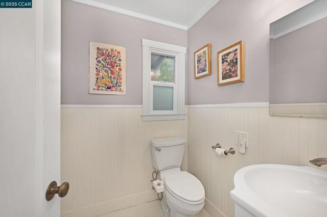 Image 17 of 36 For 514 Arch Street