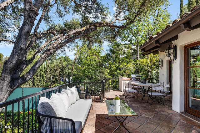 Detail Gallery Image 61 of 77 For 4144 Chevy Chase Dr, La Canada Flintridge,  CA 91011 - 5 Beds | 4/4 Baths