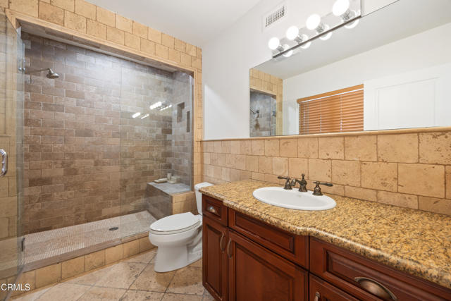 Detail Gallery Image 23 of 41 For 9350 Crystal View Dr, Los Angeles,  CA 91042 - 4 Beds | 3 Baths