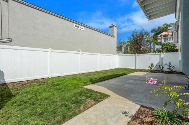 Detail Gallery Image 28 of 44 For 203 Triton Cir, Encinitas,  CA 92024 - 3 Beds | 2/1 Baths
