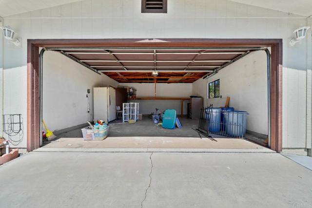 Detail Gallery Image 45 of 55 For 2302 Bryant Drive, Carlsbad,  CA 92008 - 2 Beds | 2 Baths