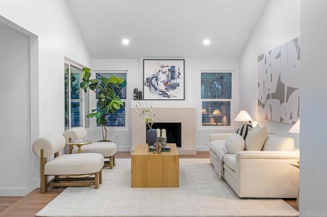 Front Image Thumbnail for CRPTP2508560