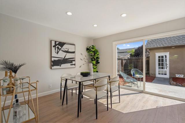 1045 Grebe Street, Foster City CA: https://media.crmls.org/mediaz/e1a40935-7de7-42c4-b828-0b7d3a4a4632.jpg