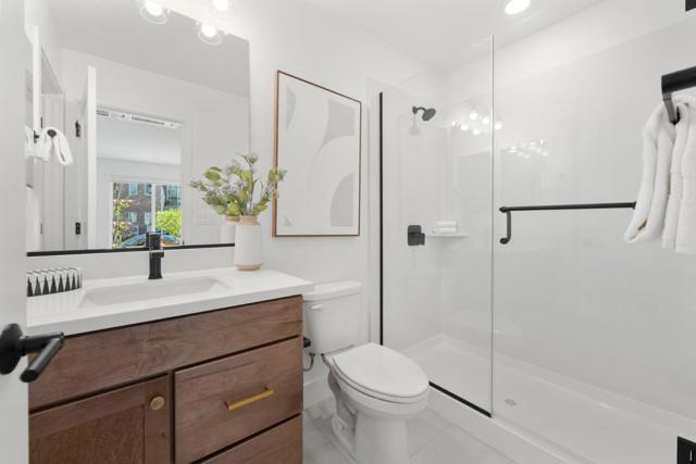 Image 7 of 62 For 2815 Crusader Street