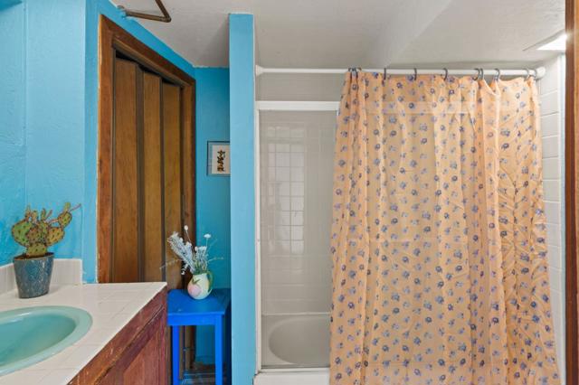 23185 Old Santa Cruz Highway, Los Gatos CA: https://media.crmls.org/mediaz/e1a6ac9e-e48d-4528-884c-5338c16b4559.jpg
