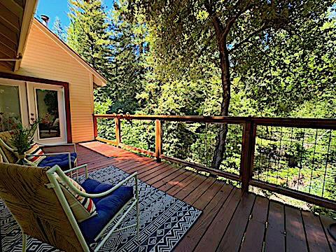 13680 Big Basin Way, Boulder Creek CA: https://media.crmls.org/mediaz/e1a6b1b3-87d6-41f4-aa4c-097e9c8fe68d.jpg