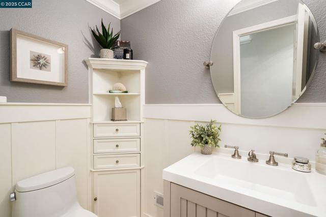 108 Shadewell Dr, Danville CA: https://media.crmls.org/mediaz/e1a71a74-1581-451b-94d4-8b523f1efdd2.jpg