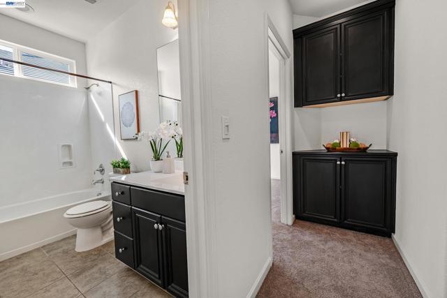 Image 6 of 34 For 8219 Brookhaven Cir